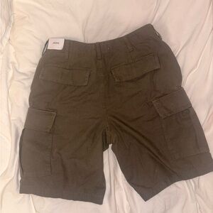 Ardenes Olive Cargo Shorts